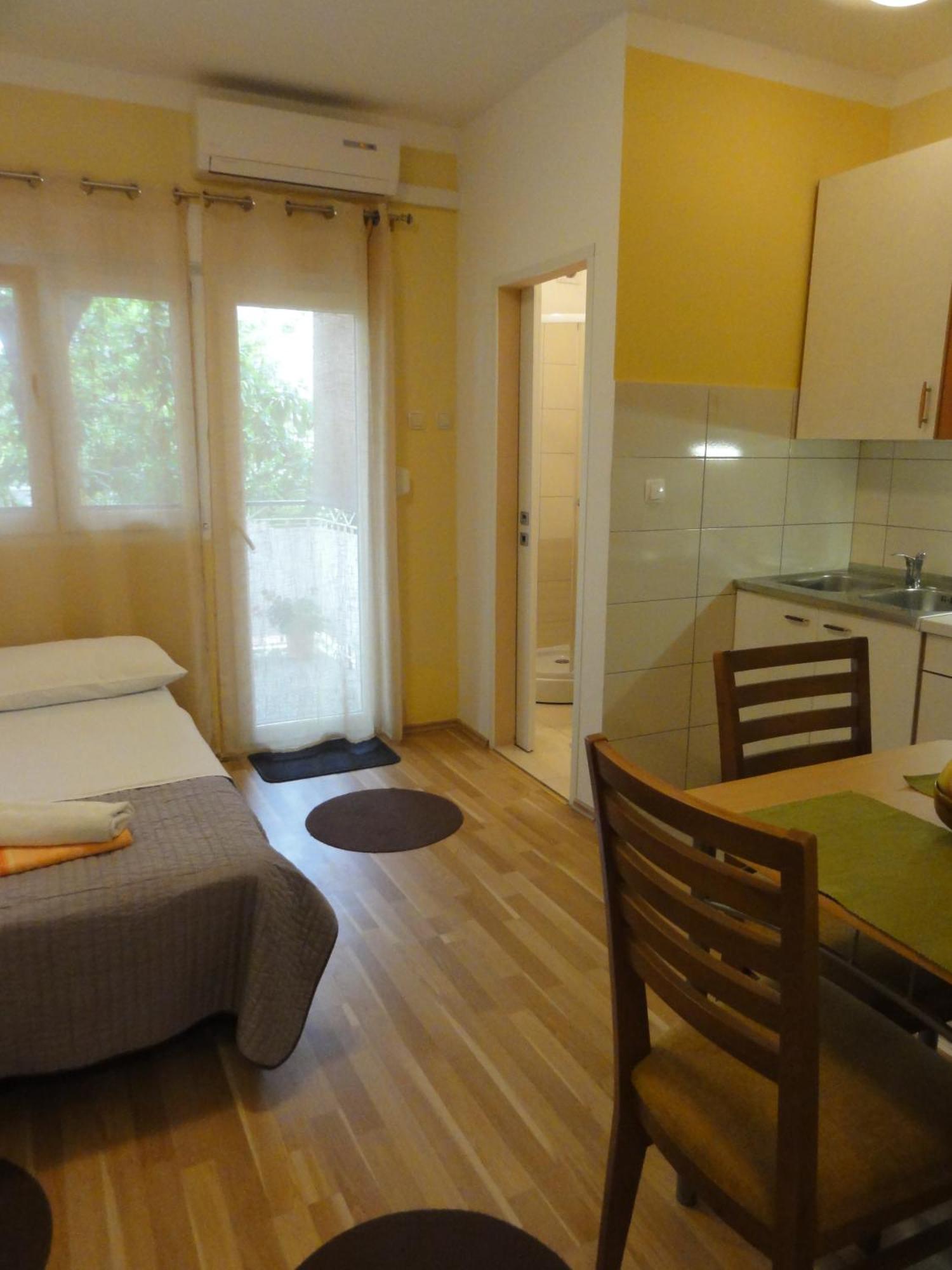 Guest Accommodation Neno Zadar Exterior foto